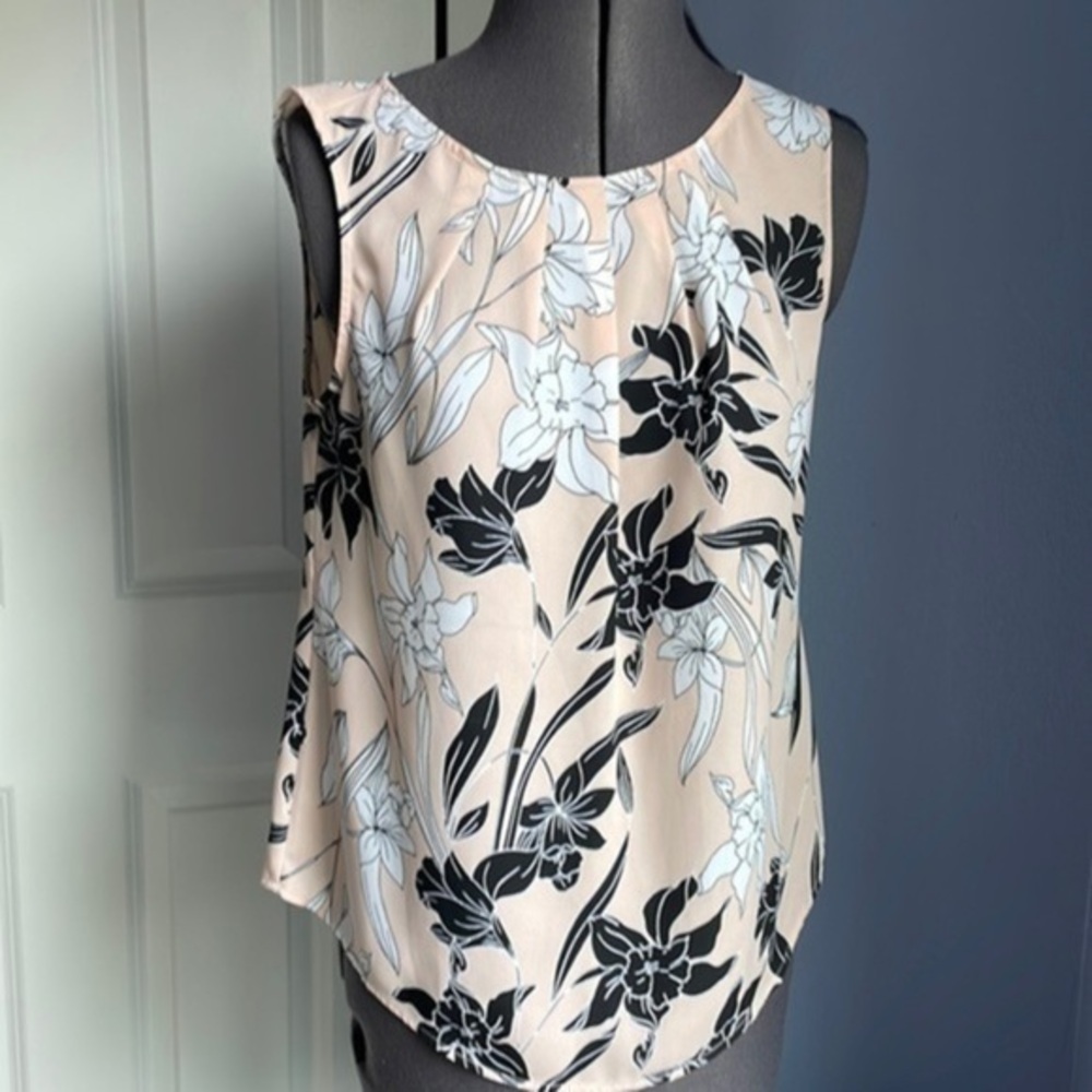 Worthington top size extra small sleeveless dress shirt